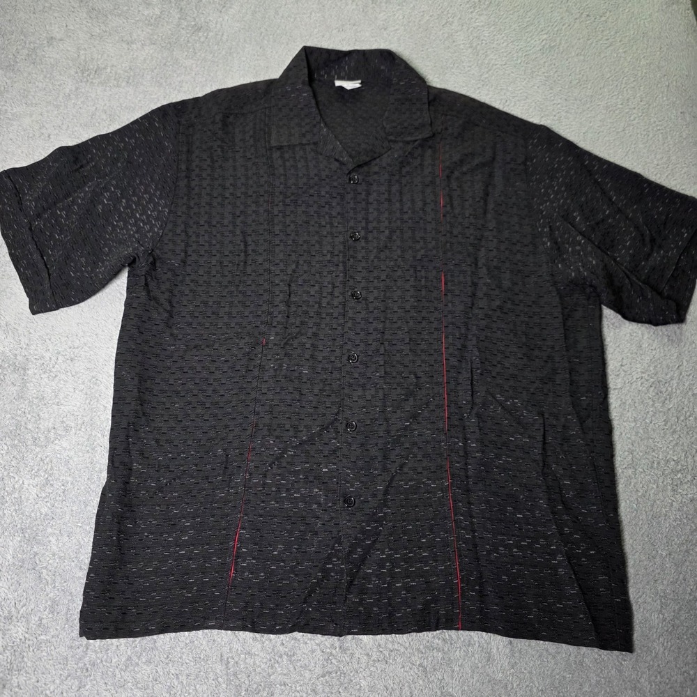 Venue Mens XL Button Up Shirt Black Red Contrast Stitching Textured Short Sleeve
